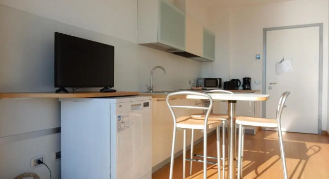 Апартаменты с видом на озеро Golfo Gabella Lake Apartments