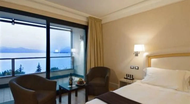 Двухместный номер Standard с балконом и с видом на озеро Hotel Acquaviva Del Garda