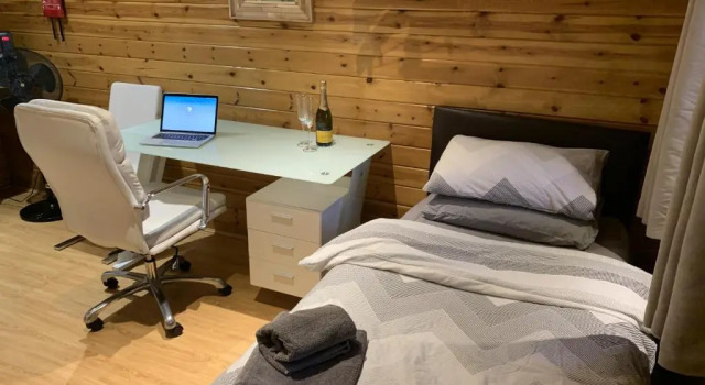Southernwood - Garden Lodge 6, Забронировать Отель Дидкот Оксфордшир, рядом с Железнодорожный музей города Дидкот