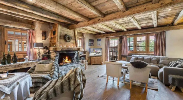 Chalet authentique avec jacuzzi, sauna et parking pour 12 personnes - FR-1-566-8, Забронировать Шале Виллы Овернь-Рона-Альпы, Вилла