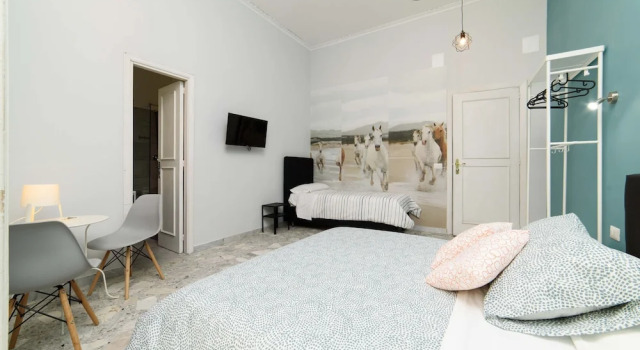 Номер Comfort Sofia Rooms