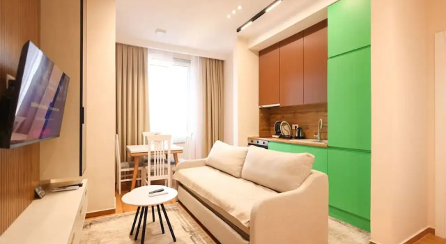 Grandstay Apartments 012, Rezerwuj Apartament Hotele w Durres County z parkingiem, Parking