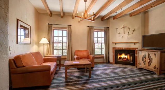 Полулюкс Presidential Hotel Chimayo de Santa Fe