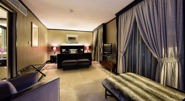 Двухместный люкс Presidential Ramada Plaza by Wyndham Dubai Deira