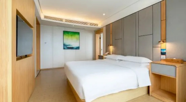 Люкс Yilu·SiJi Hotel （Pengtai Department Store,Jinhui Middle Road Yichun Gao'an City ）