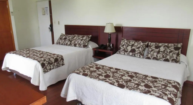 Standard quadruple chambre Hotel Don Lolo