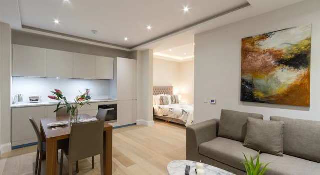 Апартаменты Luxury 1 Palace Gardens