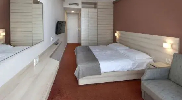 Люкс с балконом Hotel Materada Plava Laguna