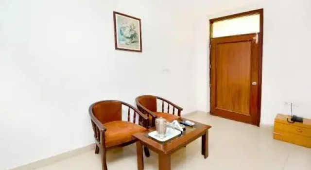 Hotel Terrace by OYO Rooms, Boek Hotel Pathankot Punjab