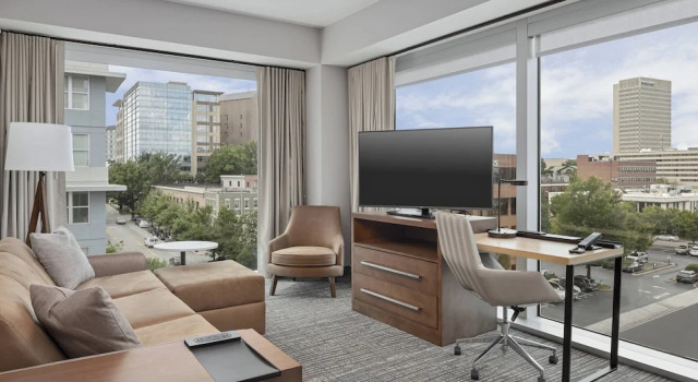 Люкс с 2 комнатами с видом на город Residence Inn by Marriott Greenville Downtown