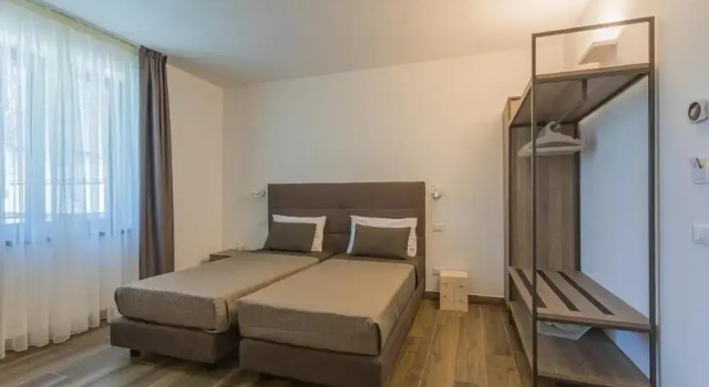 INSULA FELIX Bed&Breakfast, Buchen Sie Bed & Breakfast Hotels in Brescia mit Parkplatz, Parkplätze