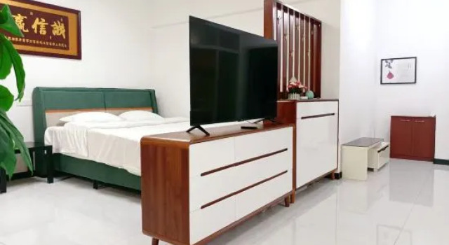 Люкс Executive с 2 комнатами Century Hongyuan Hotel (Chongqing Road Branch)