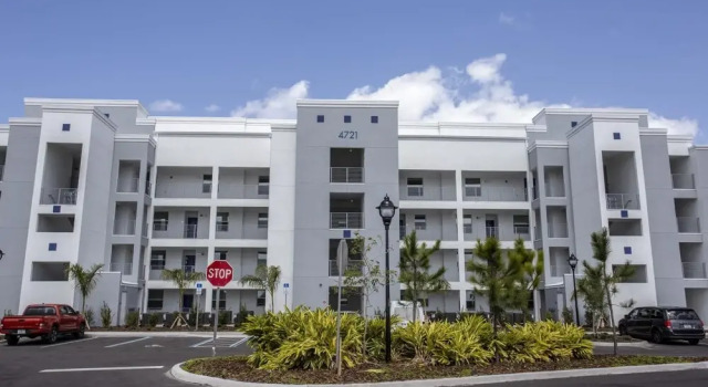 Luxurious 2 Bedroom Apartment Close to Disney 303 4721, Rezerwuj Apartament Kissimmee Kissimmee