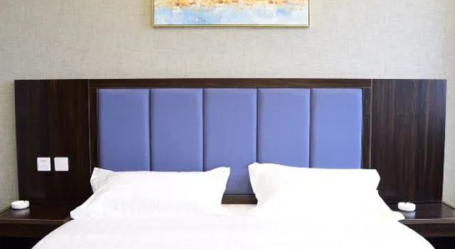 Люкс Deluxe Haoting Hotel (Tianmen Road, Huazhou District, Weinan)