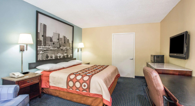 Super 8 Camp Springs, Rezerwuj Hotel Camp Springs 