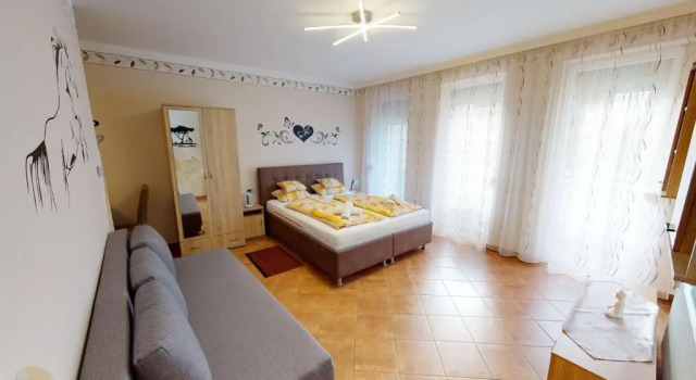 Апартаменты Standard Cristian Apartman