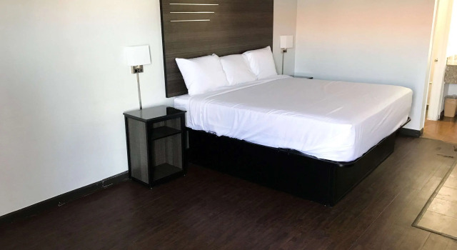Двухместный номер Standard Suburban Studios North Charleston I-526