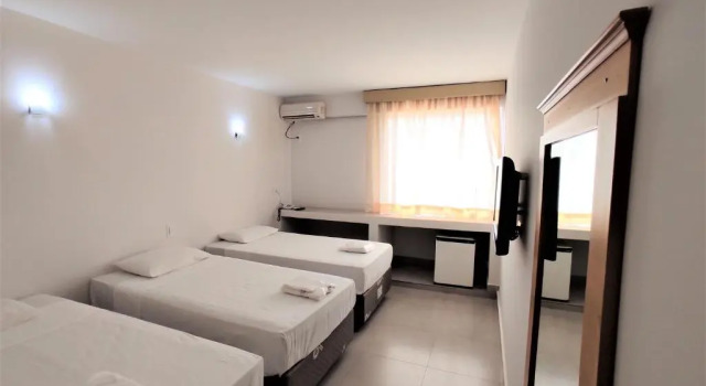 Трёхместный номер Standard Manacá Hotel