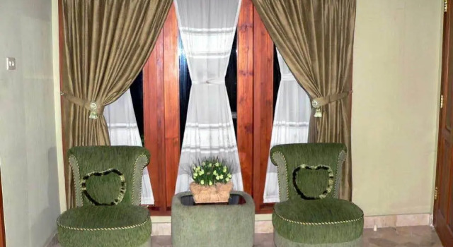 Mulyasari Guest House Syariah, Rezerwuj Pensjonat Pensjonaty w Bandung, w pobliżu Bandung Trade Center, Pensjonat