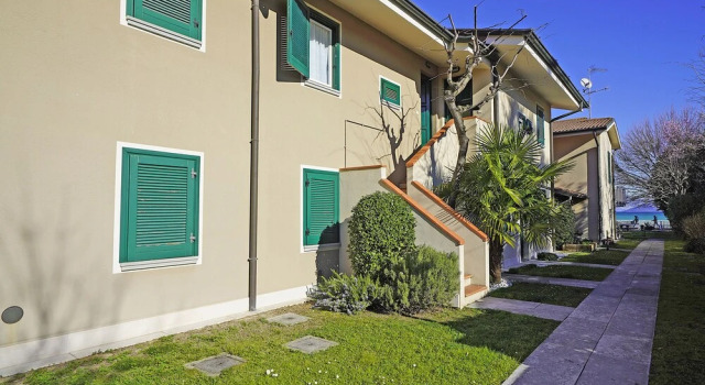Il Porticciolo P1-12 by Wonderful Italy