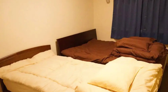 Guest House ARIGATO - Hostel, Book Hostel Hiroshima Chugoku