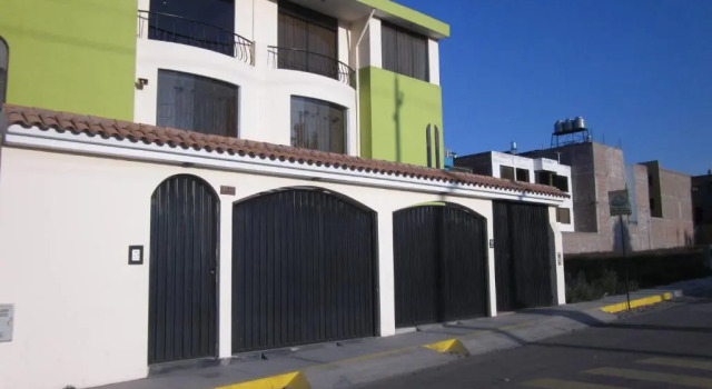 Challapampa Apart Arequipa, Prenota Hotel Hotel a Arequipa con parcheggio, Parcheggio