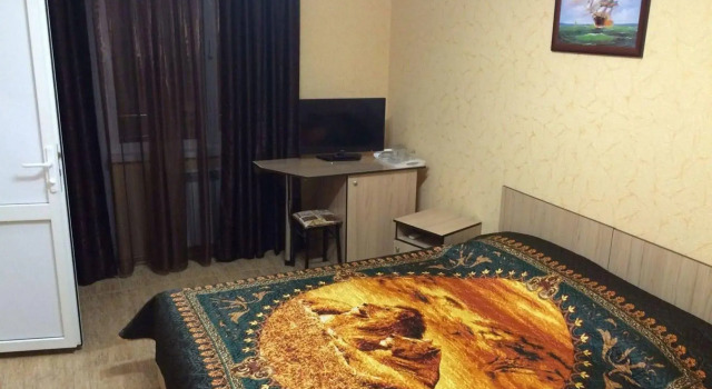 Guest House Grifon, Забронировать Гостевой дом Отели Адлера с парковкой, рядом с Plaza-City, Парковка