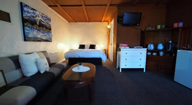 Straw House B and B, Varaa Hotelli Hotellit Dalveen aamiaisella, Aamiainen