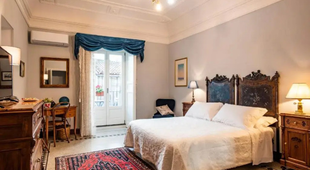 Двухместный номер Deluxe с балконом Palazzo Degli Antoci
