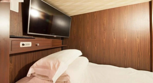Centurion Hotel Residential Cabin Tower