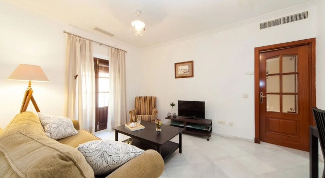 Holi-Rent Apartamento Carretería, Забронировать Апартаменты/квартира Отели Севильи с парковкой, рядом с Monumento a Don Juan Tenorio, Парковка