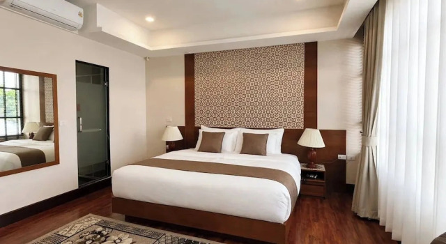 Люкс Deluxe Casa Le Damuz At MRT Bangphlat