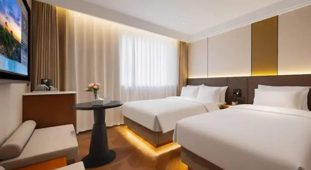 Семейный номер Standard Gulou Lanting Hotel (Beijing Gulou Street Branch)