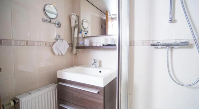 Трёхместный номер Standard Hotel de Gulden Leeuw