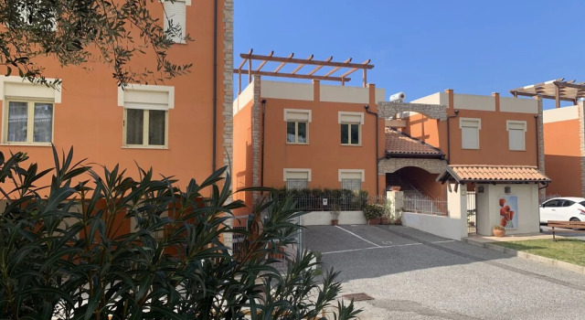 Casa Vita I Bed Ground Unit by Pool, Varaa Hotelli Pizzo Calabria