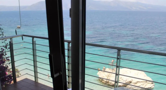 Standard Vierer Zimmer mit Meerblick Nimfa Hotel