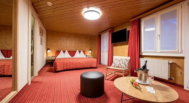 Номер Deluxe с балконом Hotel Kreuz & Post Grindelwald