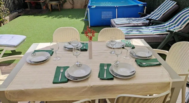 Коттедж Jardines de Viana Spa