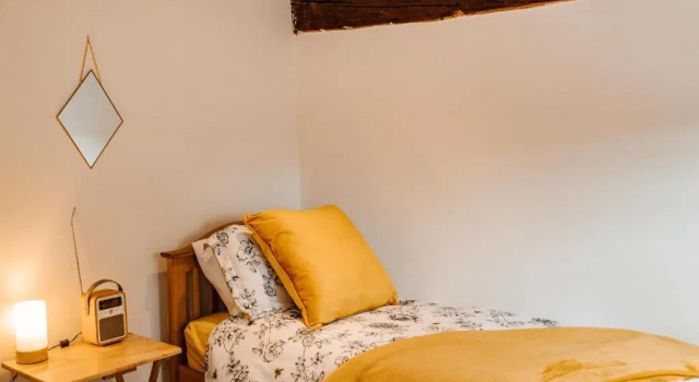 Period 4 storey town house in the heart of Bewdley - Sleeps 6 - Free private parking for 1 car, Prenota Hotel Bewdley Worcestershire