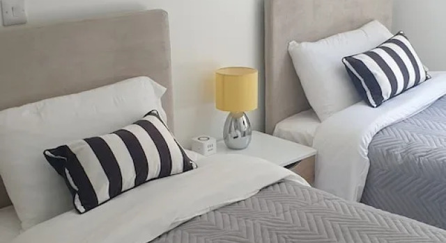 Семейные апартаменты с 2 комнатами Quay Apartments Exchange Quay