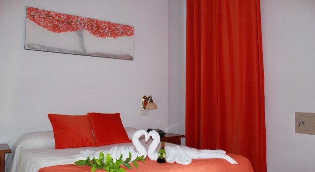 Двухместный номер Standard Hostal Puerta de Arcos