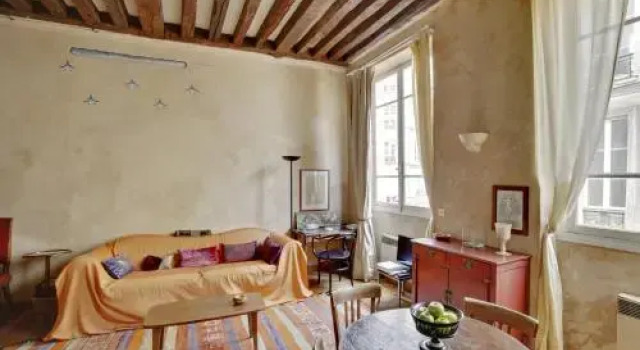 Marais-Rue Des Rosiers Id 24, Забронировать Отель Париж Иль-де-Франс, рядом с Станция метро Rambuteau