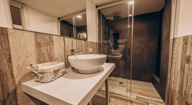 Le Suite Bed, Book Hotel Hoteller i Pulsano med pool, Swimmingpool