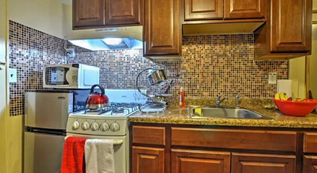 Апартаменты Two Bedroom Apartment - North East Bronx