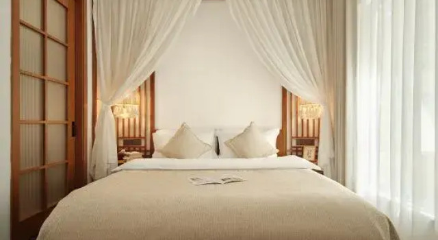 Люкс Fengyang · Lanying | Holiday Vill Seaview Private Hot Spring Resort (Dali Erhai Airport Branch)