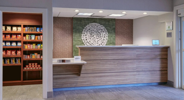 Fairfield Inn & Suites Detroit Livonia, Забронировать Отель Отели Ливония 3 звезды, 3*