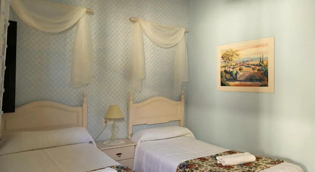 Hostal Cristina, Varaa Hotelli Hotellit Huelva aamiaisella, Aamiainen