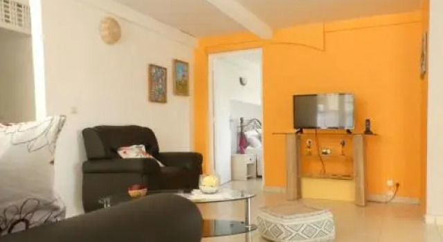 T4 - KARAMBELLE - Gosier Pliane, Reserva ahora Hotel Hoteles en Grande-Terre con aparcamiento, Aparcamiento
