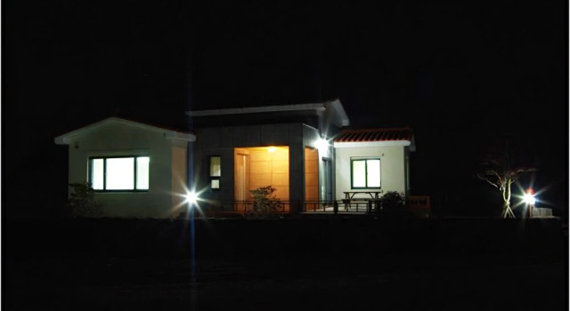 Jeju Healing House Individual Pension, Забронировать Отель Аеуол-ли Чеджу, рядом с Храм Хынрёнса