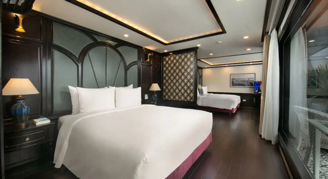 Семейный люкс с балконом Hermes Cruises